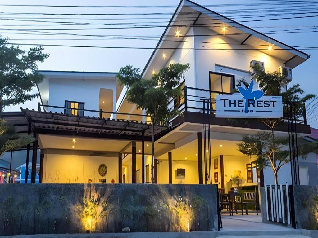 The Rest Hotel hotels koh larn